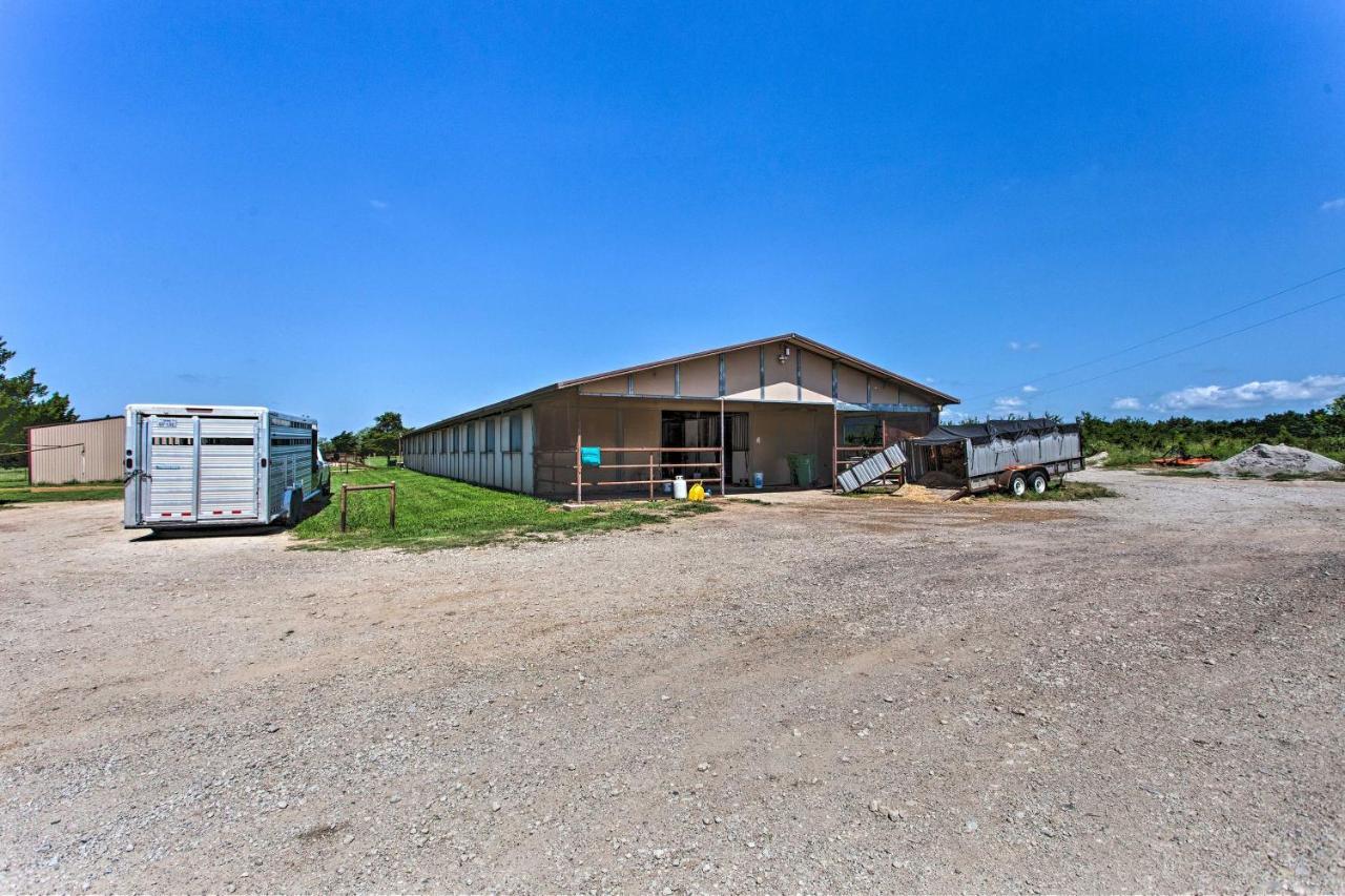 Texas Cabin On 130 Acres Walk To Lake Ray Roberts Collinsville Esterno foto